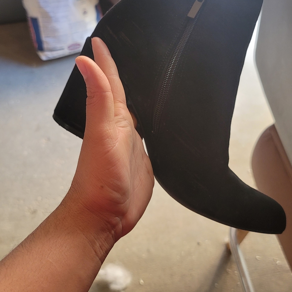 Boots - Picture 3 of 3